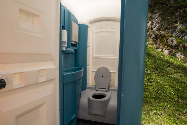 Best Temporary restroom rental  in Hurricane, WV
